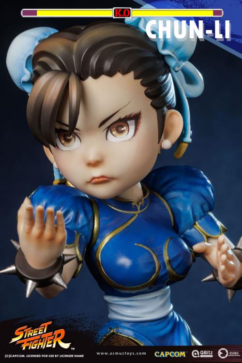 Street Fighter Qbitz XL Chun-Li Figure Gallery Image 8