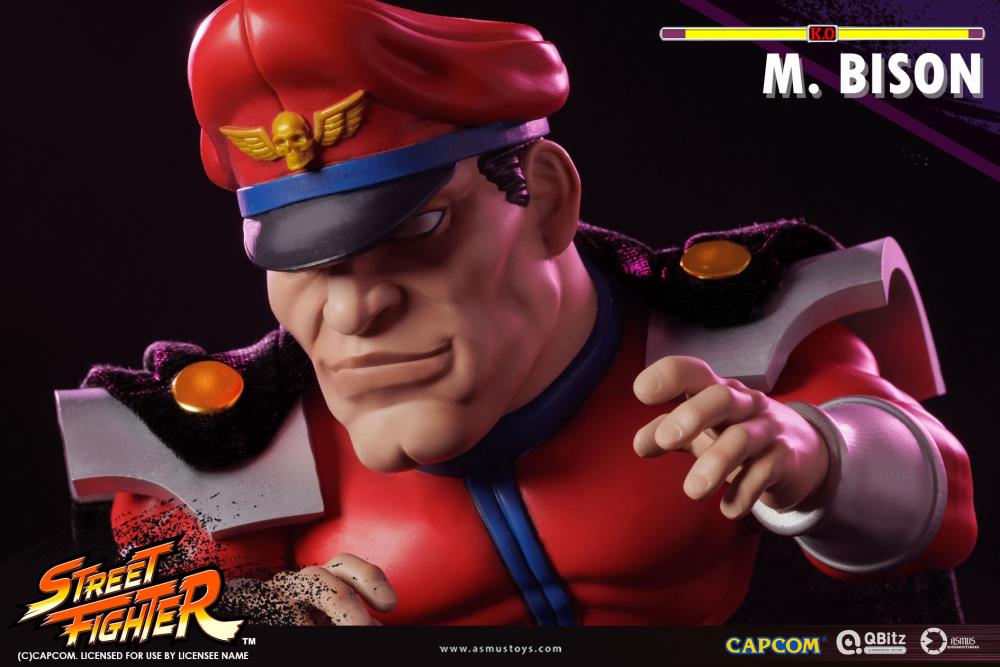 Street Fighter Qbitz XL M. Bison Figure Gallery Image 10
