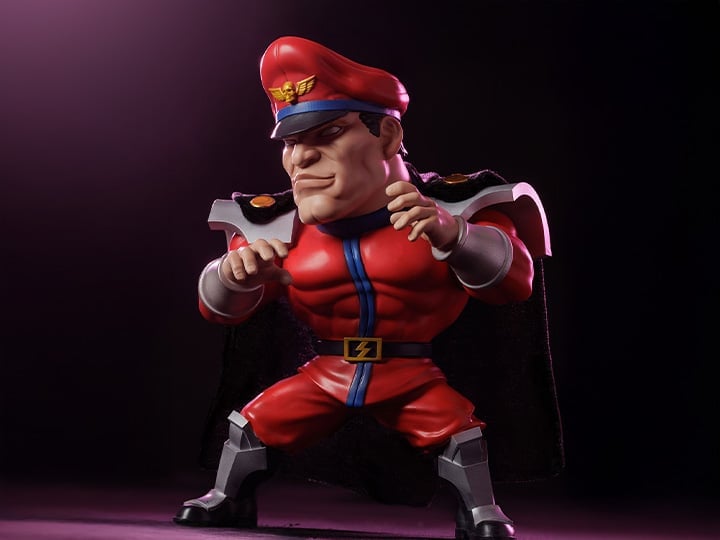 Street Fighter Qbitz XL M. Bison Figure Gallery Image 1