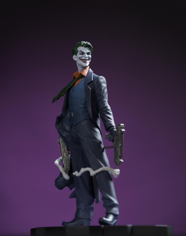 The Joker: Year of the Villain Purple Craze The Joker 1/10 Scale Limited Edition Statue (Gabriele Dell'Otto) Gallery Image 7