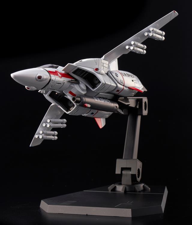 Robotech A-Action Series Veritech VF-1J Fighter Action Figure Gallery Image 9