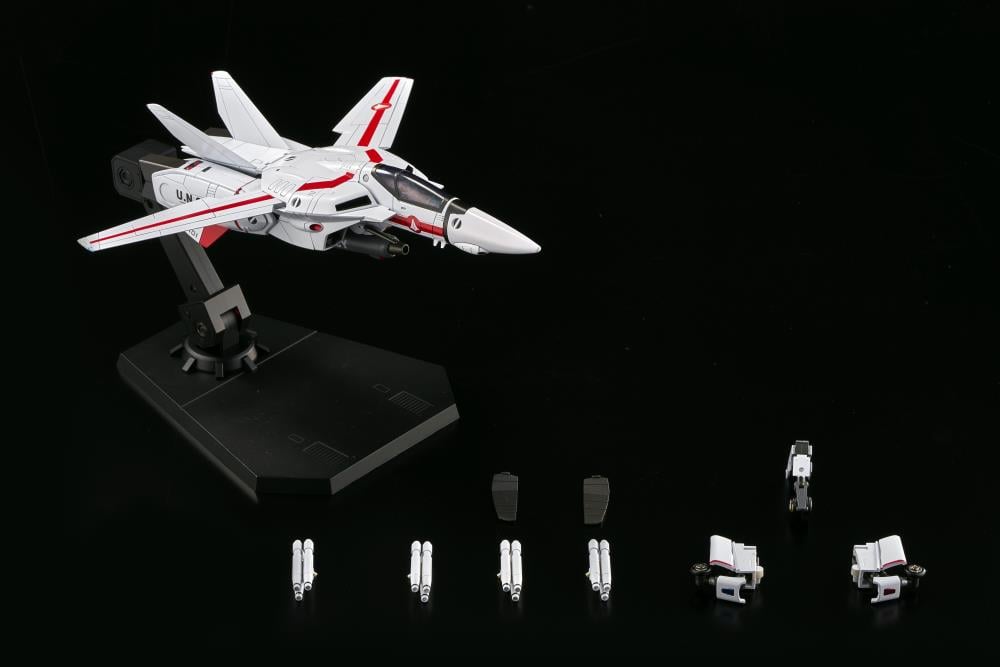 Robotech A-Action Series Veritech VF-1J Fighter Action Figure Gallery Image 10