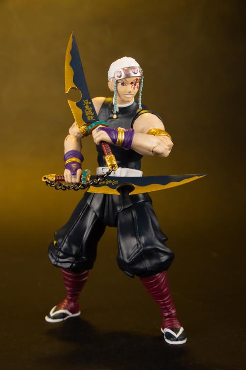 Demon Slayer: Kimetsu no Yaiba Tengen Uzui 7" Action Figure Gallery Image 5