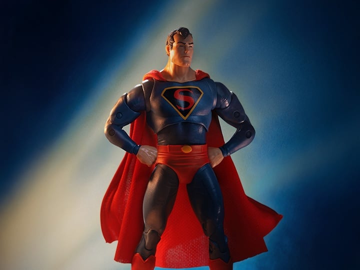 Superman (Classic Animation) DC Multiverse Superman Action Figure Gallery Image 1