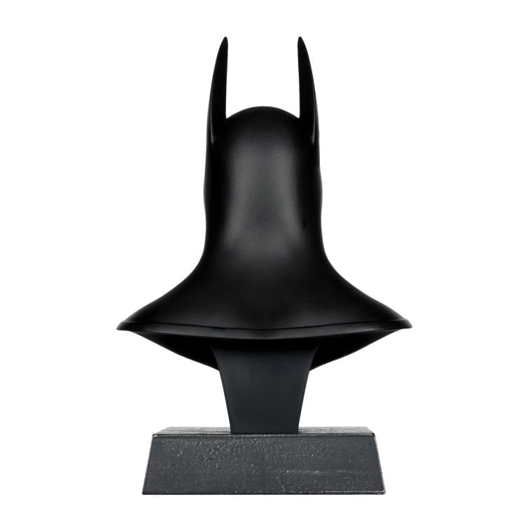 Batman: Arkham Asylum Batman Cowl 1/3 Scale Replica Gallery Image 9