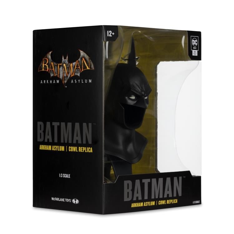 Batman: Arkham Asylum Batman Cowl 1/3 Scale Replica Gallery Image 14