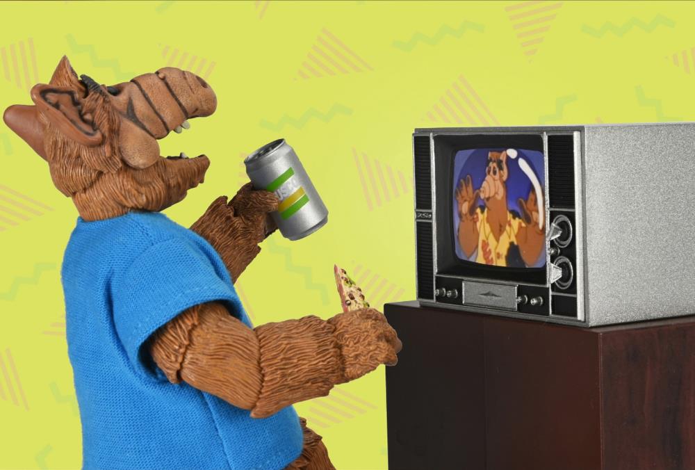 ALF Ultimate Totally 80s ALF Action Figure Gallery Image 7