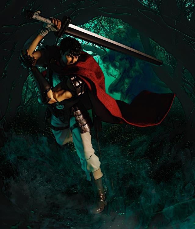 Berserk S.H.Figuarts Guts (Band of the Hawk) Action Figure Gallery Image 12