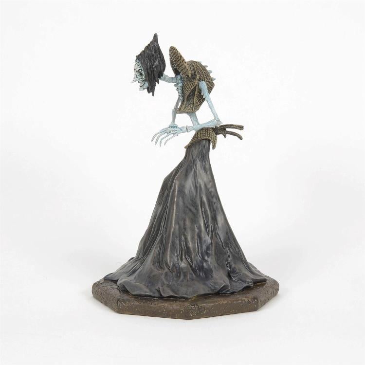 Coraline Fright Ave Beldam Beckons Figurine