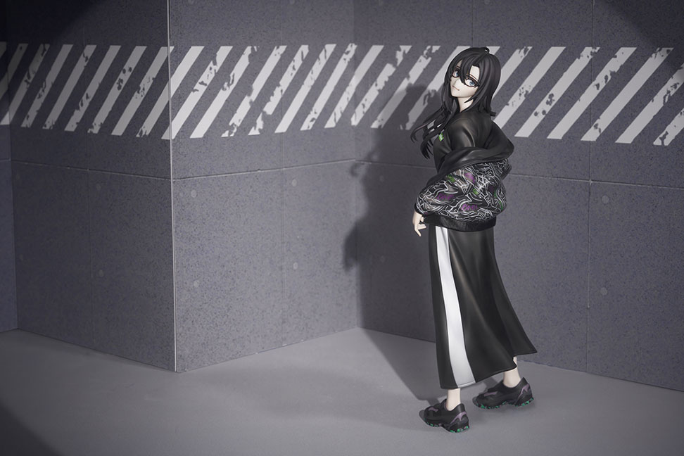 Neon Genesis Evangelion Mari Makinami Illustrious (Radio EVA Original Color Ver. Part 3) 1/7 Scale Figure Gallery Image 11