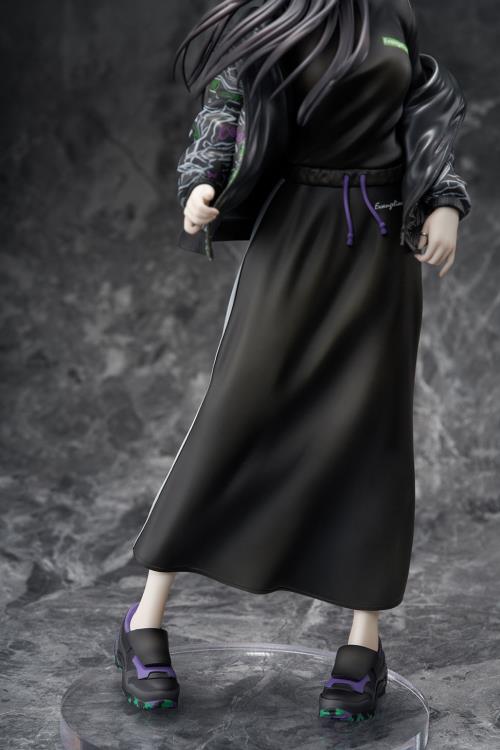 Neon Genesis Evangelion Mari Makinami Illustrious (Radio EVA Original Color Ver. Part 3) 1/7 Scale Figure Gallery Image 10