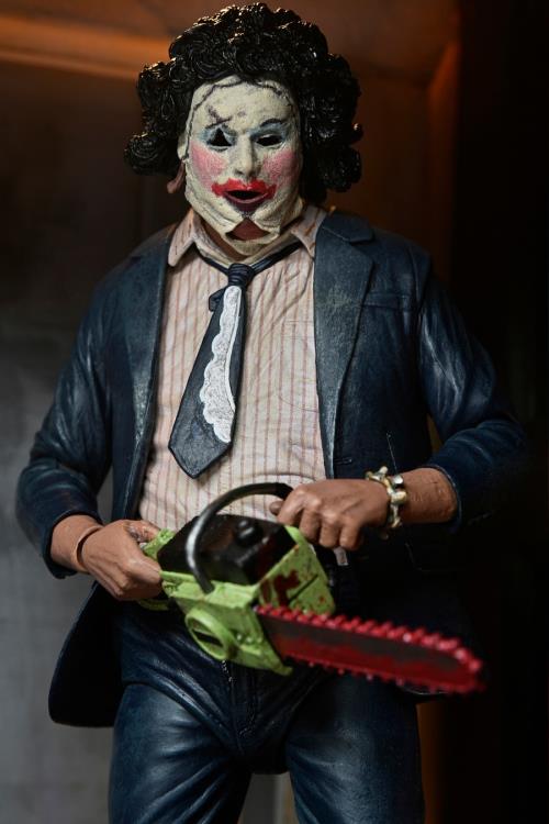 The Texas Chainsaw Massacre Ultimate 50th Anniversary Leatherface (Pretty Woman) Action Figure Gallery Image 13
