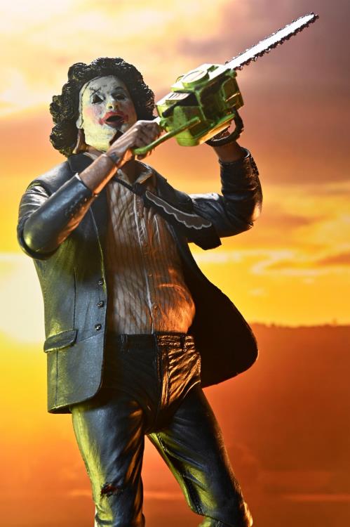 The Texas Chainsaw Massacre Ultimate 50th Anniversary Leatherface (Pretty Woman) Action Figure Gallery Image 3