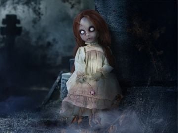 Living Dead Dolls Series 31 - Bea Neath