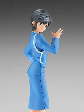 You're Under Arrest! Miyuki Kobayakawa (Police Uniform Ver.) 1/12 Scale Model Kit Gallery Image 2