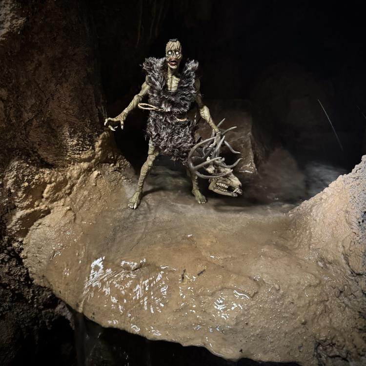 The Cursed Dead Wendigo 1/12 Scale Deluxe Action Figure Gallery Image 3