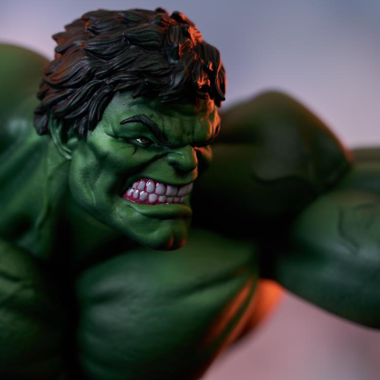 Marvel Gallery Comic Classic Hulk Figure Diorama Gallery Image 9