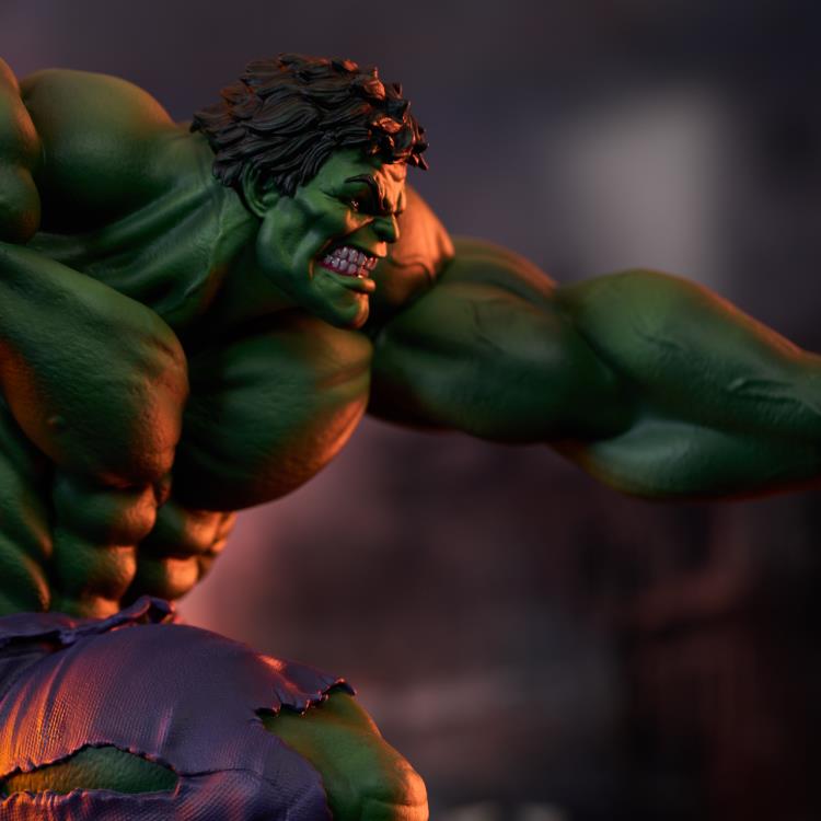 Marvel Gallery Comic Classic Hulk Figure Diorama Gallery Image 7