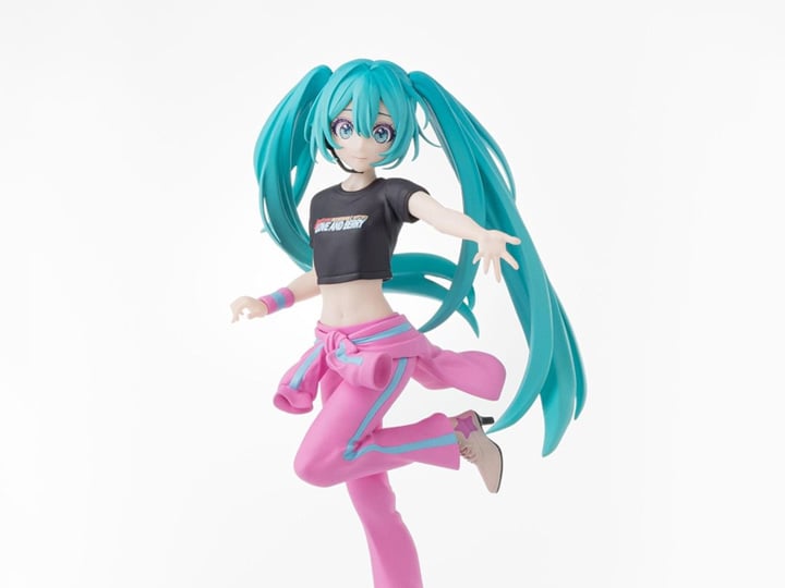 Vocaloid Desktop x Decorate Collections Hatsune Miku (Berry Costume Ver.) Figure Gallery Image 1