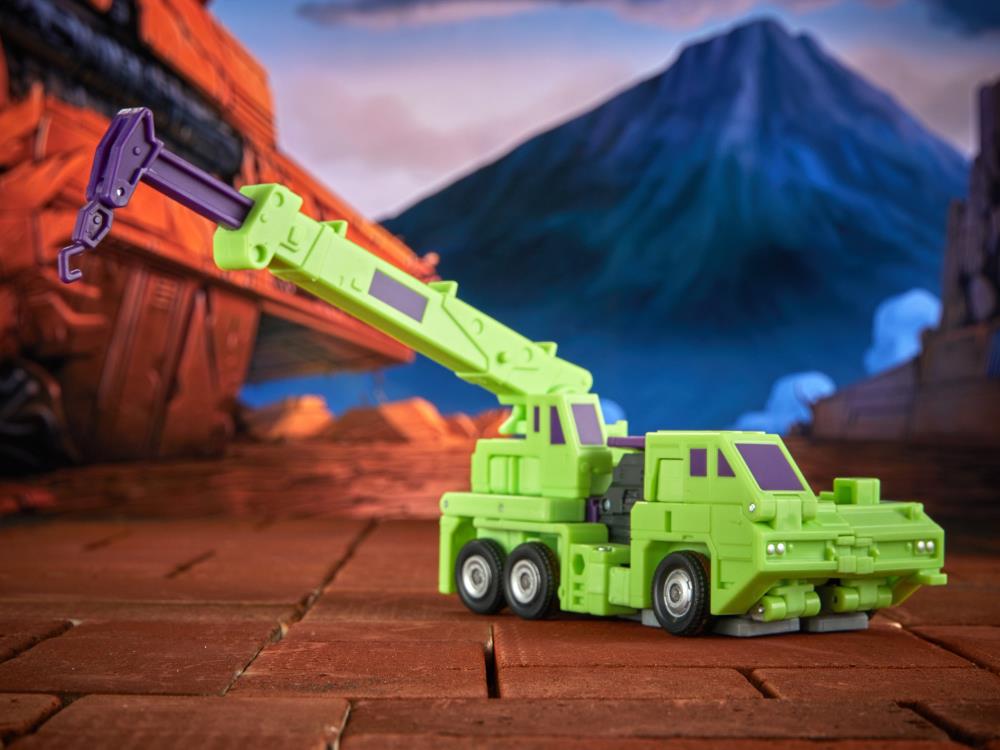 The Transformers: The Movie Studio Series Commander Constructicons Long Haul & Hook Action Figure 2-Pack Gallery Image 18