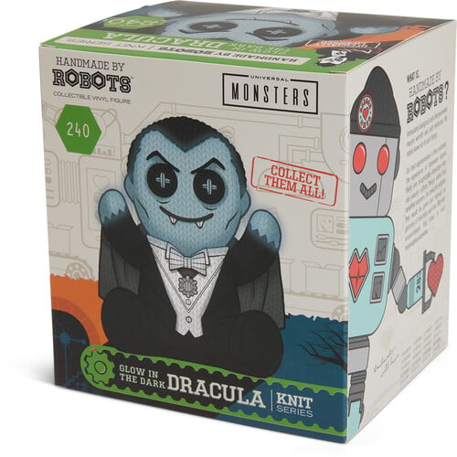 Universal Monsters Handmade by Robots Dracula (Glow-In-The-Dark Ver.) Limited Edition Figure Gallery Image 8
