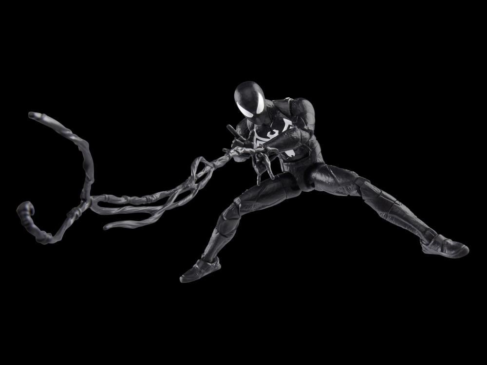 Marvel's Spider-Man 2 Marvel Legends Gamerverse Peter Parker (Black Suit) Action Figure Gallery Image 7