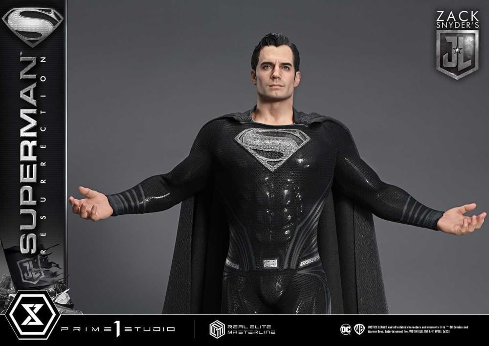 Zack Snyder's Justice League Real Elite Masterline Superman Resurrection 1/3 Scale Statue Gallery Image 27