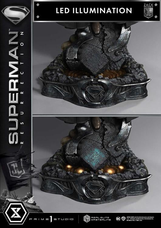 Zack Snyder's Justice League Real Elite Masterline Superman Resurrection 1/3 Scale Statue Gallery Image 25
