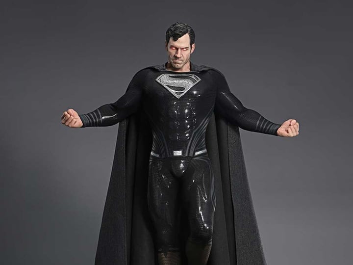 Zack Snyder's Justice League Real Elite Masterline Superman Resurrection (Deluxe Ver.) 1/3 Scale Statue Gallery Image 1