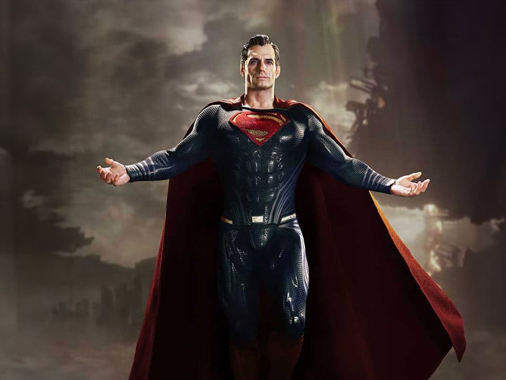 Zack Snyder's Justice League Real Elite Masterline Superman Knightmare 1/3 Scale Statue Gallery Image 1