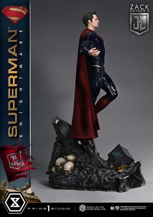 Zack Snyder's Justice League Real Elite Masterline Superman Knightmare 1/3 Scale Statue Gallery Image 11