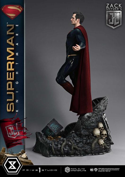 Zack Snyder's Justice League Real Elite Masterline Superman Knightmare 1/3 Scale Statue Gallery Image 9