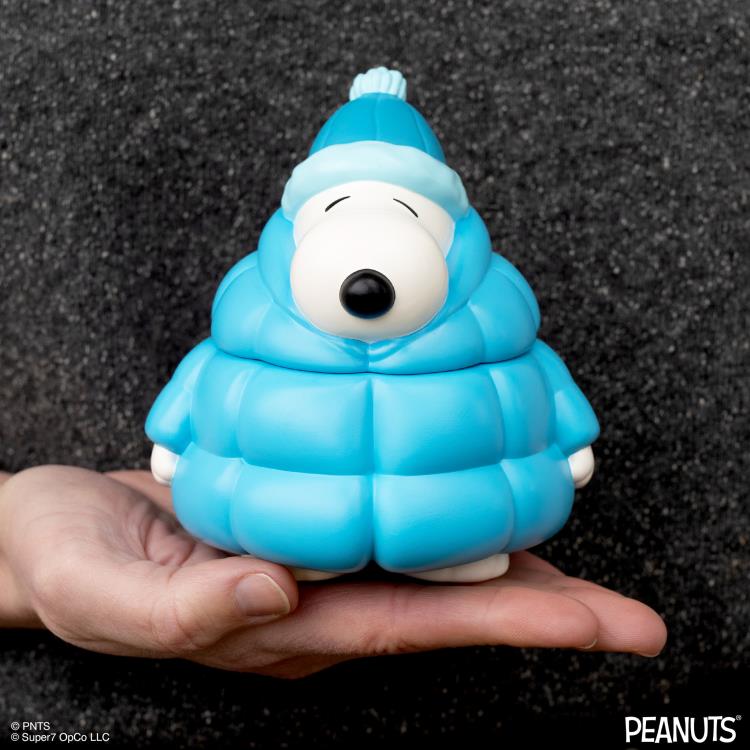 Peanuts FUN! FUN! Puffy Coat Snoopy Figure Gallery Image 4