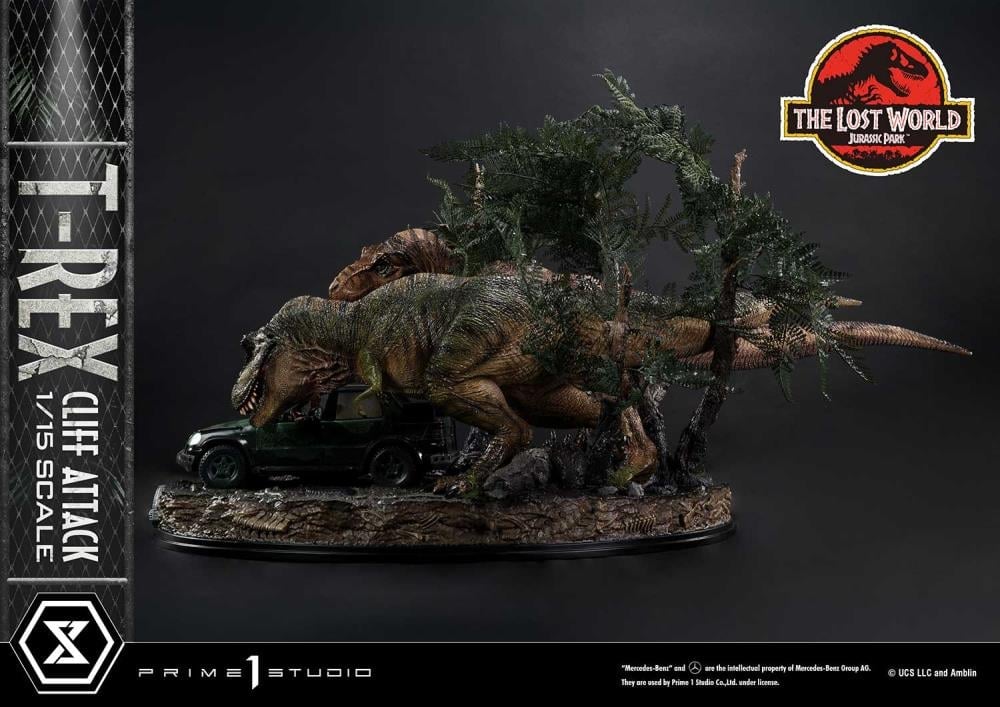 Jurassic Park: The Lost World Legacy Museum Collection T-Rex Cliff