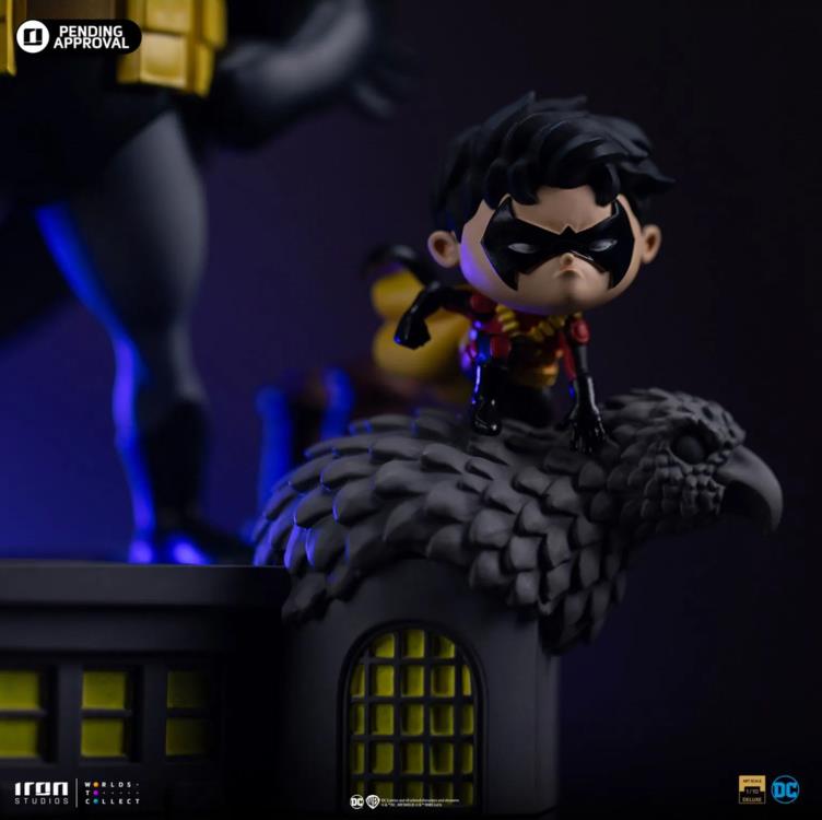 DC Comics Animated Icons Batman Family 1/10 Deluxe Art Scale Statue Gallery Image 12