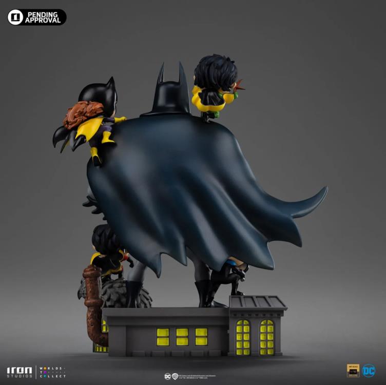 DC Comics Animated Icons Batman Family 1/10 Deluxe Art Scale Statue Gallery Image 6