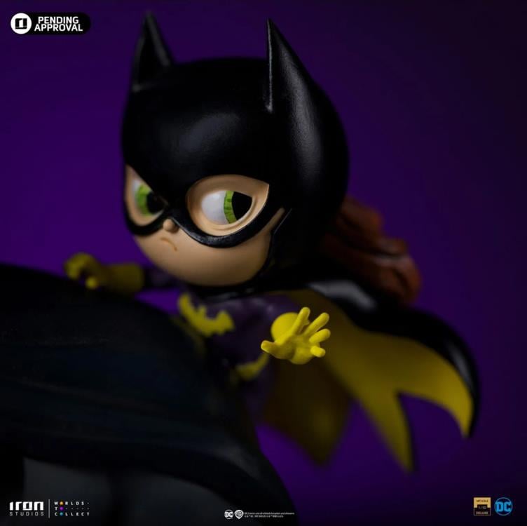 DC Comics Animated Icons Batman Family 1/10 Deluxe Art Scale Statue Gallery Image 11