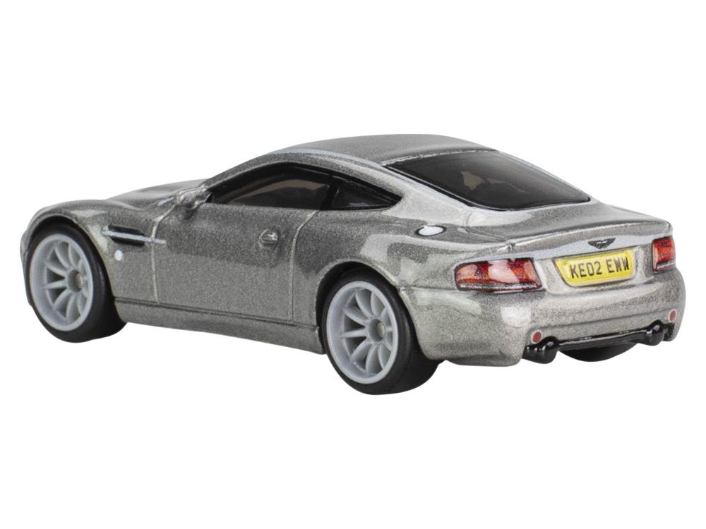 James Bond Hot Wheels Premium Pop Culture 2025 Mix 1 Aston Martin Vanquish (Die Another Day) Gallery Image 4