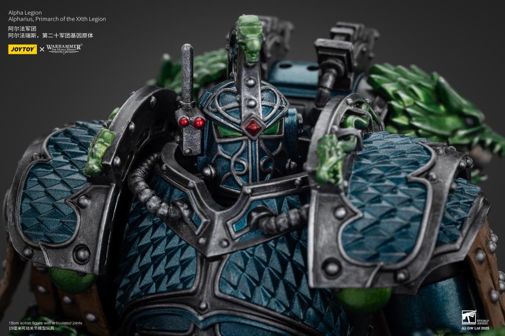 Warhammer: The Horus Heresy Alpha Legion Alpharius, Primarch of the XXth Legion 1/18 Scale Action Figure Gallery Image 8