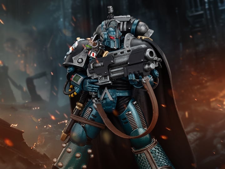 Warhammer: The Horus Heresy Alpha Legion Saboteur Consul 1/18 Scale Action Figure Gallery Image 1