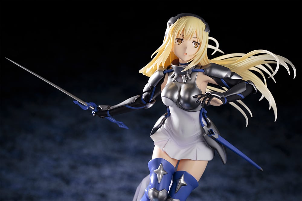 COSMICCENTURY　BOX　WALLENSTEIN ヴァレンシュタイン Pop Up Parade Danmachi IV Ais Wallenstein non-scale Plastic Figure