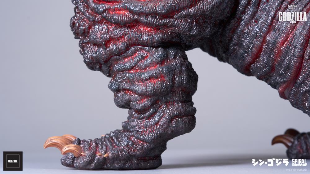 Shin Godzilla The Legacy Series: Tanaka Kenichi Modeling Collection Godzilla (Roaring Ver.) Limited Edition Statue Gallery Image 19