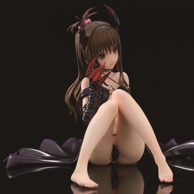 To Love-Ru Darkness Mikan Yuki (Renewal Package Darkness Ver.) 1/6 Scale Figure Gallery Image 8