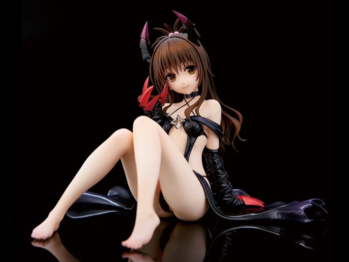 To Love-Ru Darkness Mikan Yuki (Renewal Package Darkness Ver.) 1/6 Scale Figure Gallery Image 1