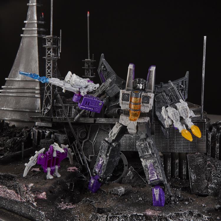 Transformers War for Cybertron: Siege WFC-S27 Phantomstrike Squadron Four-Pack Gallery Image 3