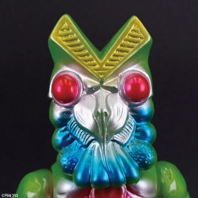 Ultraman Alien Baltan (Showa Retro Color Ver.) Figure Gallery Image 4