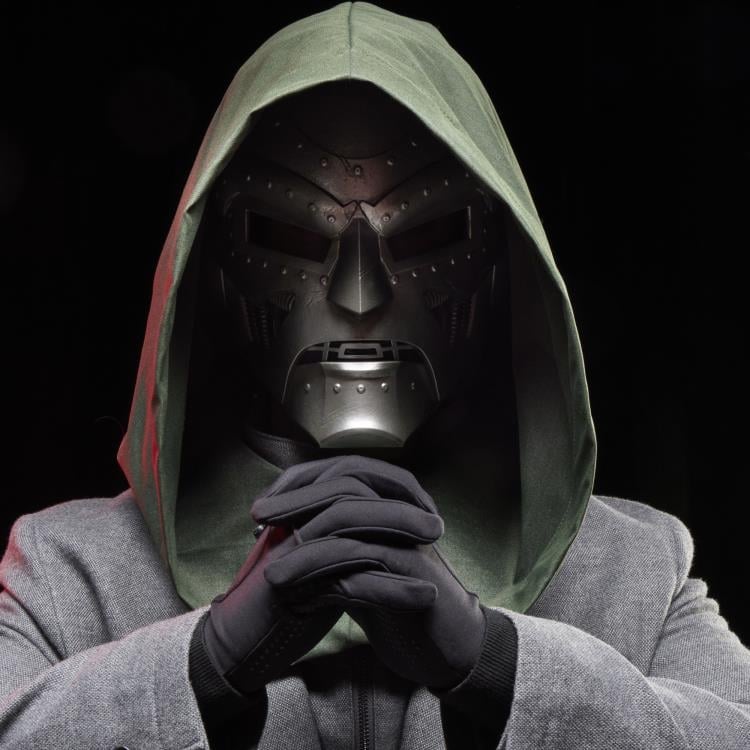 Marvel Legends Doctor Doom Helmet with Hood Replica Gallery Image 14