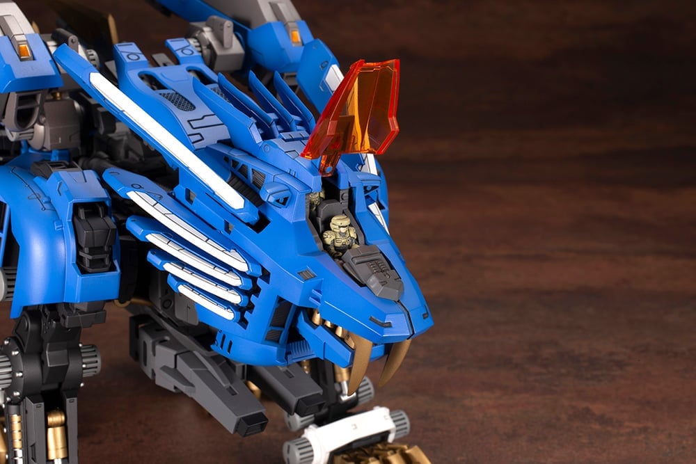 Zoids Highend Master Model RZ-028 Blade Liger (Attack Booster Ver