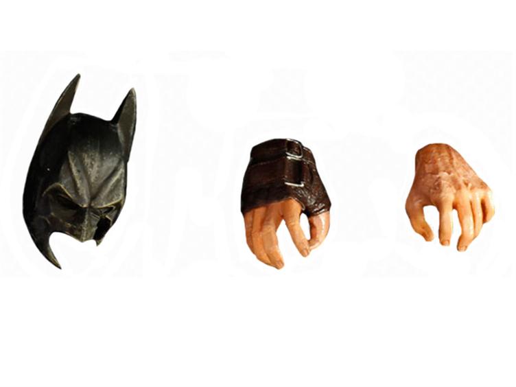 The Dark Knight Trilogy Play Arts Kai - Bane Gallery Image 3