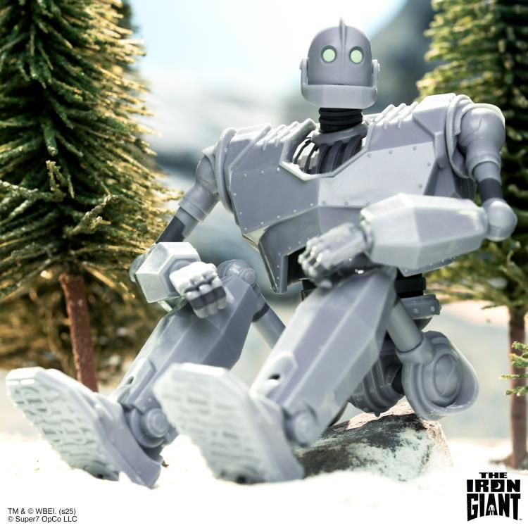 The Iron Giant Deluxe Iron Giant Action Figure